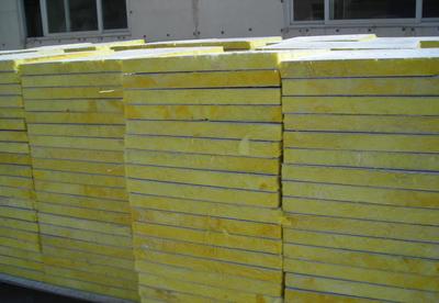 外墻巖棉復合板產品介紹
